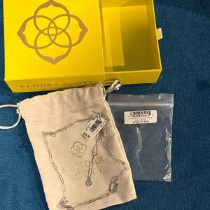 Kendra Scott Silver Necklace NWT 🩷💜